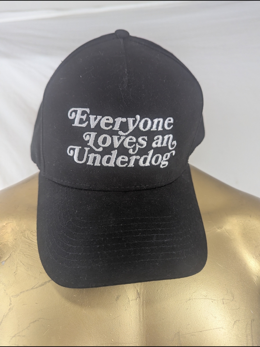 Deuce "Everyone Loves an Underdog" Black Baseball Cap Adjustable Strap NWOT